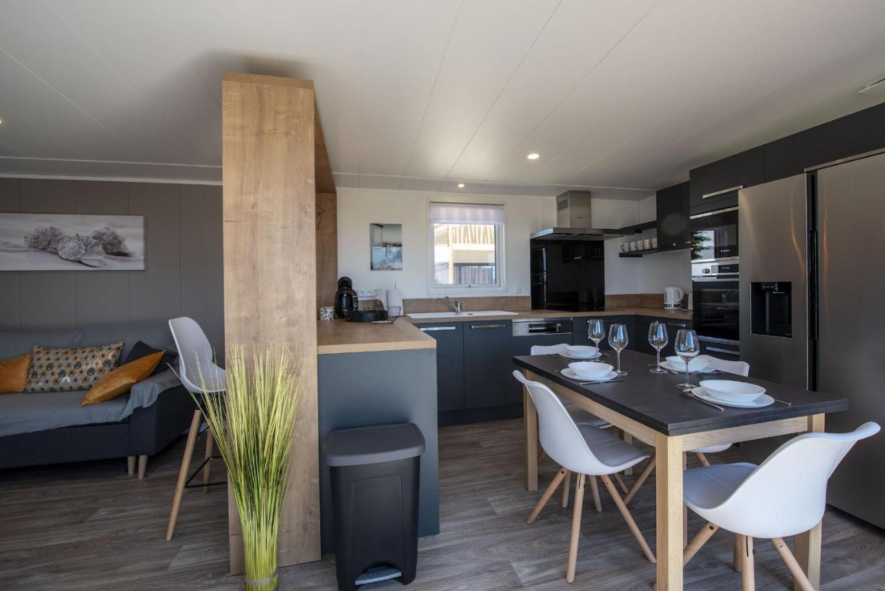 Chalet Pour 6 Dans Un Domaine Avec Piscine Бретиньоль-сюр-Мер Экстерьер фото
